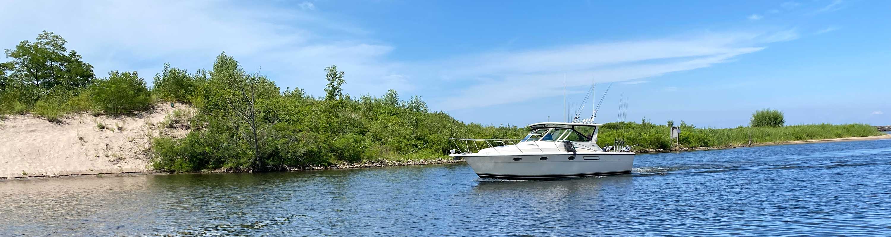 photo of the Tiara fishing charter boat 